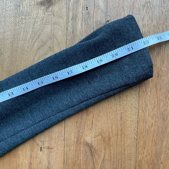 Melanie Lyne Grey Collarless Belted Blazer - Picture 13 of 14